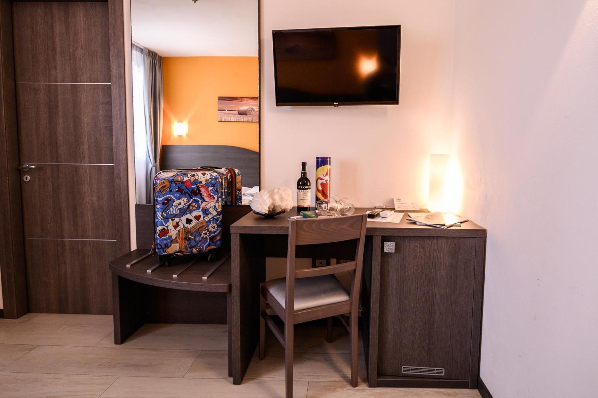 Hotel Rainbow Resort Marsala Eksteriør bilde