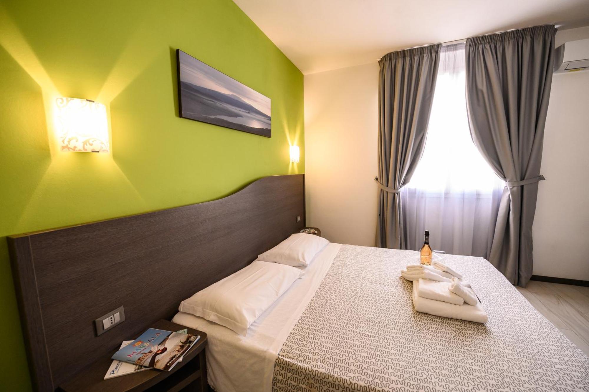 Hotel Rainbow Resort Marsala Eksteriør bilde