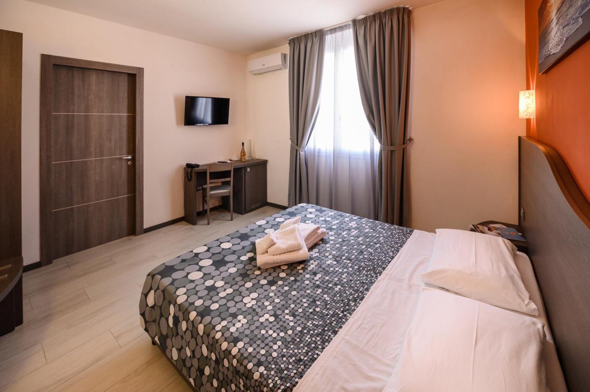 Hotel Rainbow Resort Marsala Eksteriør bilde